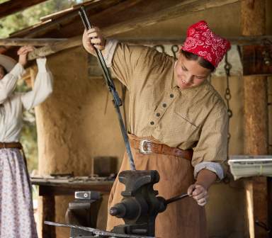 museum history education