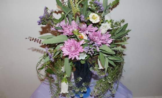 Seasonal Floral Design Workshop