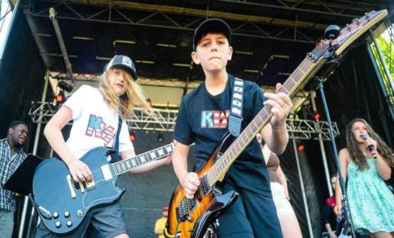 AMP Up the Music: Kids Rock!