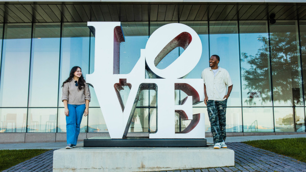 Milwaukee Art Museum Love Sculpture