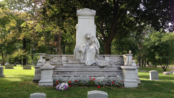 Forest Home Cemetery & Arboretum