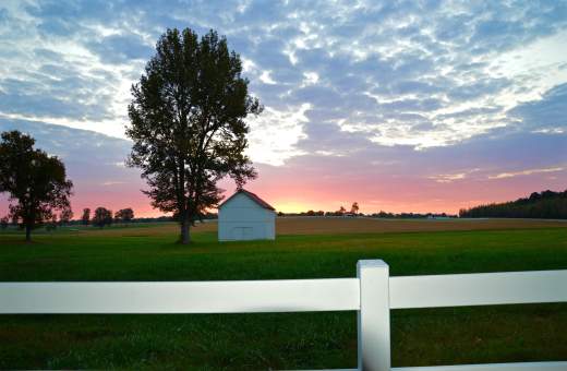 The Scenic Route: A Road Guide Through Clarksville’s Prettiest Backroads