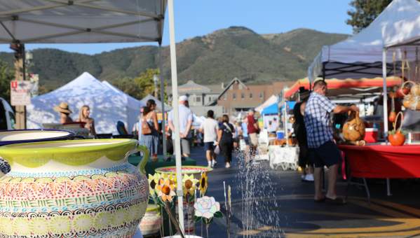 Shopping in Old Town Temecula Farmers Market