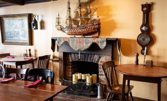 Jessop's Tavern and Colonial Restaurant