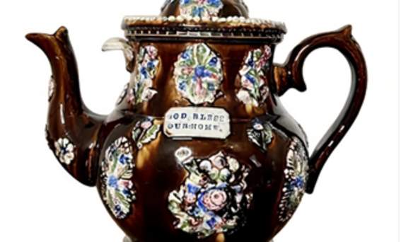 My Cup Of Tea: A Collection of Teapots