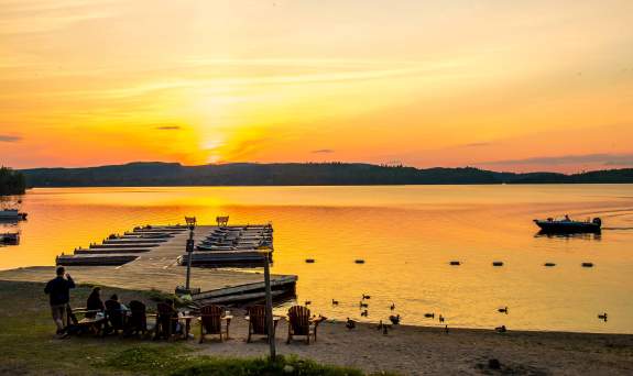 June Midweek All-Inclusive + Free Fishing Boat