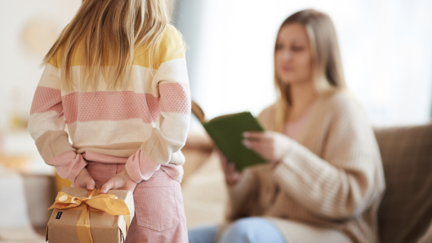 Ten Uniquely Kentucky Gifts for the Holiday Season