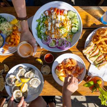 Seafood at Iguanas Seafood Restaurant on St. Simons Island