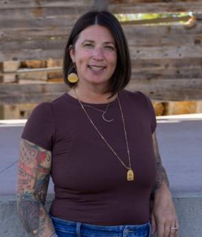 Whitney - Faces of Tourism