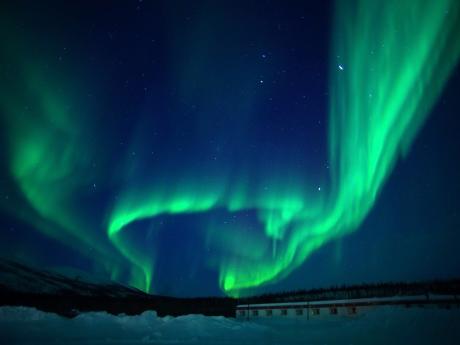 Aurora over Coldfoot Camp