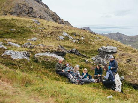 Family-friendly guided hikes in Hatcher Pass
