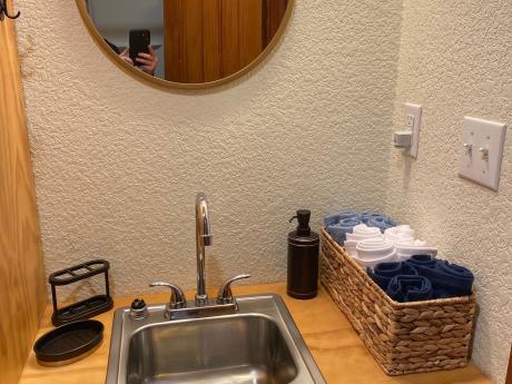 Lazy Husky Bathroom continued...
