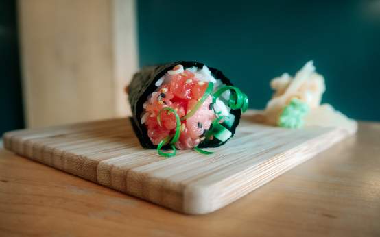 Bluefin Toro Handroll - Sukeban