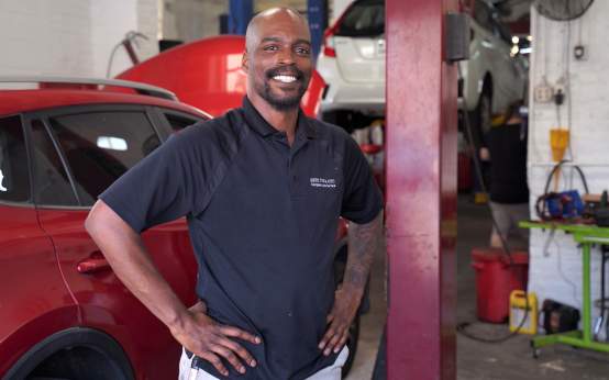 Michael Saunders Lee Tires