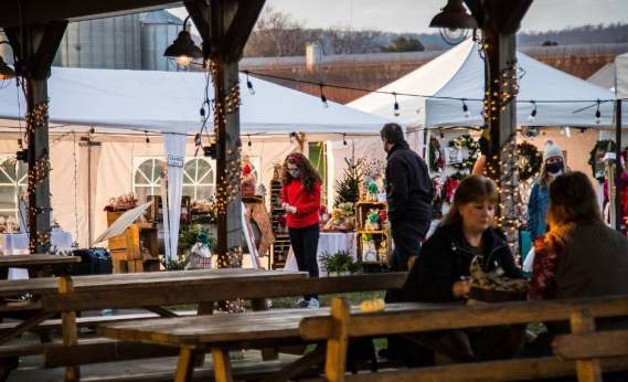 Charming Holiday Markets