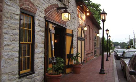 Bube’s Brewery Dining & Entertainment