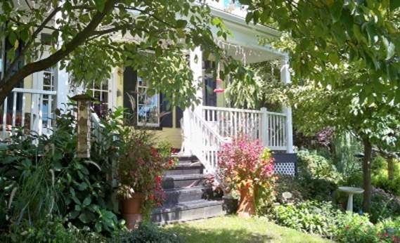 The Front Porch Tea Room & Gathering Place