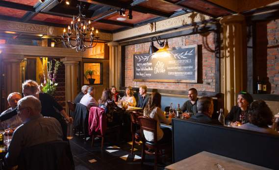 Tutoni's Restaurant