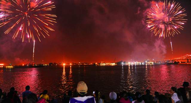 Go Fourth on the River
