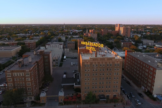 Ambassador Hotel Milwaukee, Trademark Collection by Wyndham