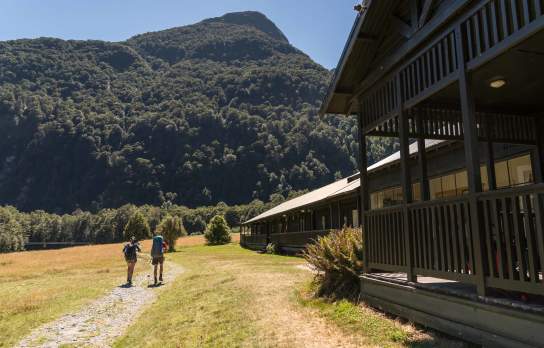 Lunch stop at Glade House