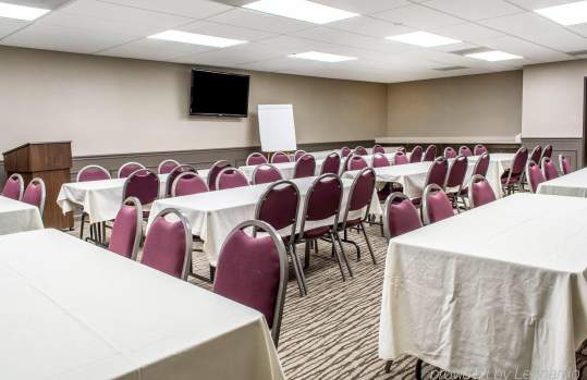 Comfort Suites Near Potomac Mills