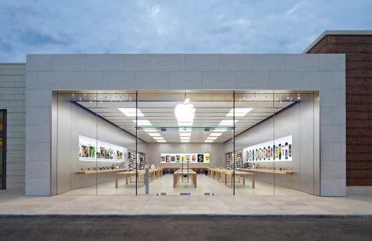 Apple Store - Potomac Town Center