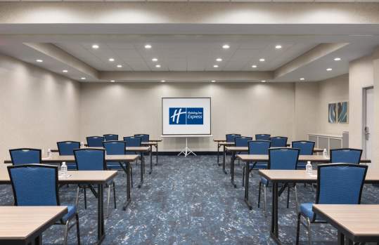 Holiday Inn Express Dumfries