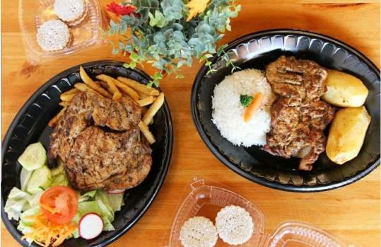 Tita's Grill
