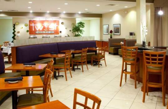 Twist Bistro in Holiday Inn Manassas Battlefield
