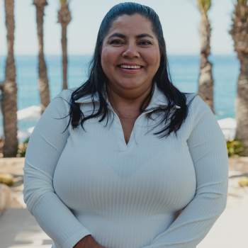 Candy Lizarraga - Admon and Finances Manager