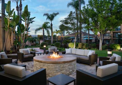 Courtyard Costa Mesa South fire pit