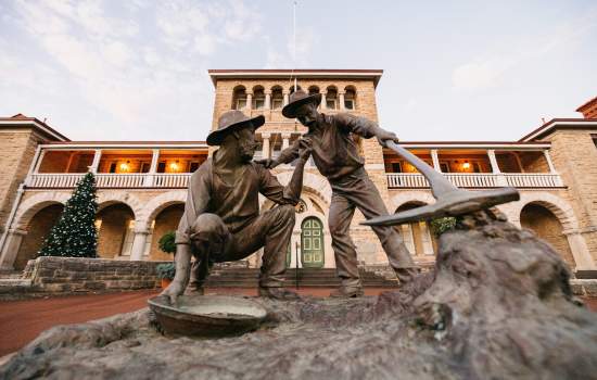The Perth Mint Exterior