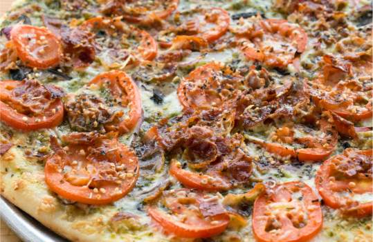 575 Pizzeria Greenie Meanie pizza