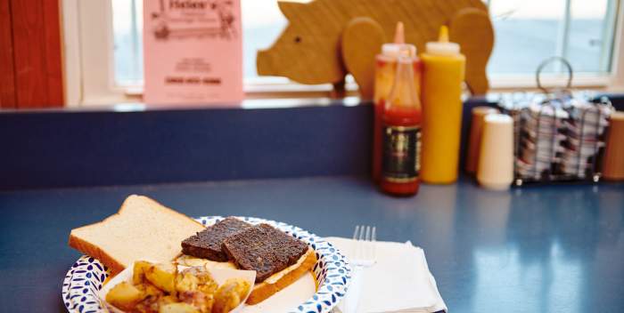 Helen's Famous Sausage House