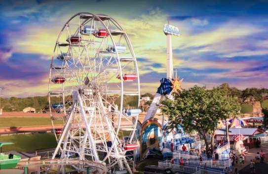 Rides at Wonderland amusement park