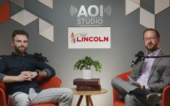 Lincoln Visits with Ben Jones