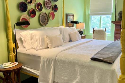 Hotel bed