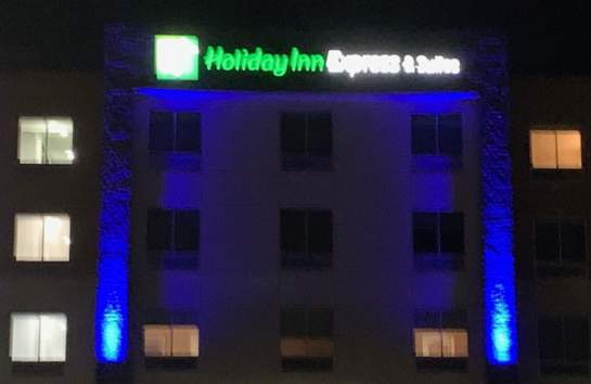 Holiday Inn Express and Suites Wooster