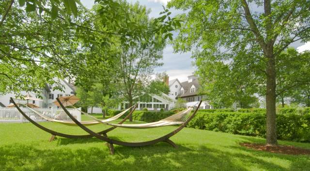 summer hammocking