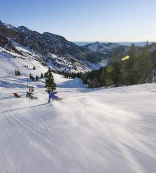 Skier going down a run at Snowbird Resort.