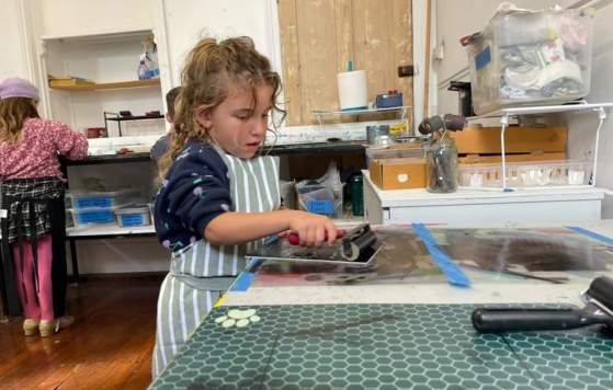 Kids Art Classes: Winter Holidays