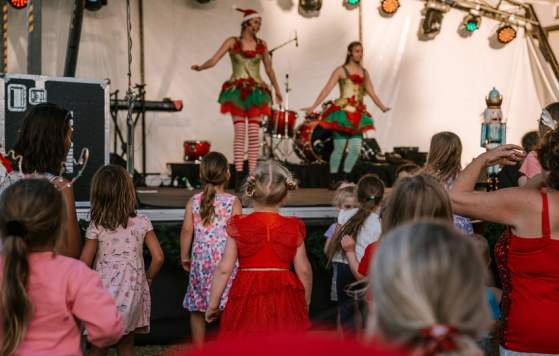 Mandurah Christmas Community Stage