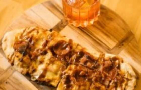 $7 Pizza Thursdays at Little Things Gin