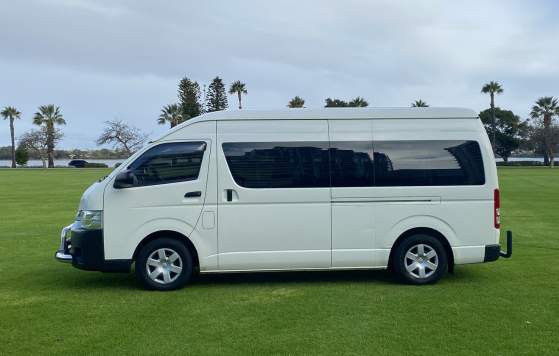 Perth Airport Maxi Cabs