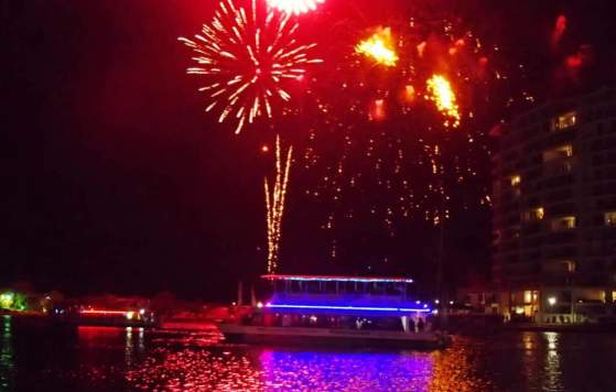 Mandurah Cruises New Year's Eve Cruise