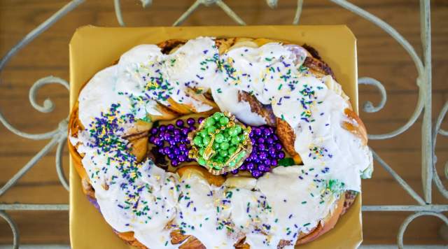 Bakeries that Ship King Cakes