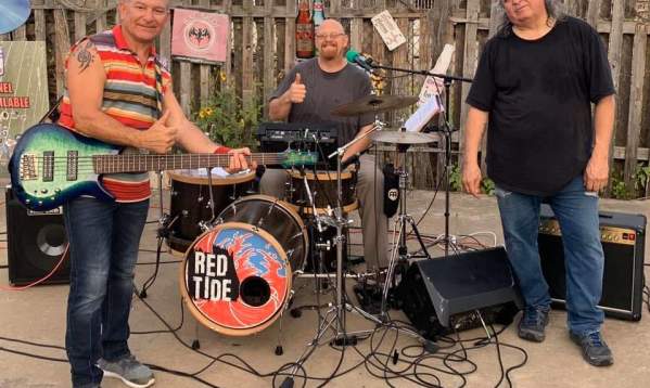 Redtide Variety Band