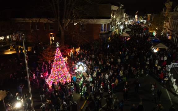 Best holiday shopping near Louisville in 2024