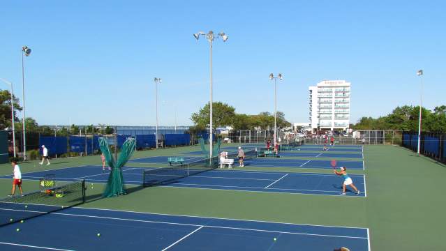 Morning at the Tennis Center